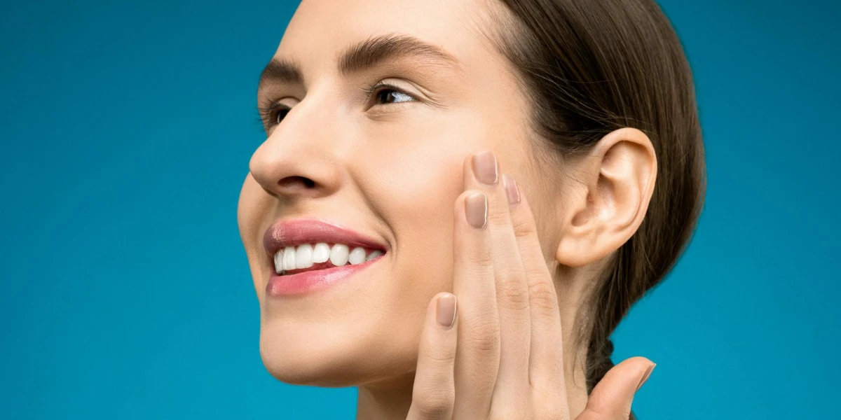 Puistjes en acne verminderen met benzoylperoxide: wat adviseert de huidtherapeut?